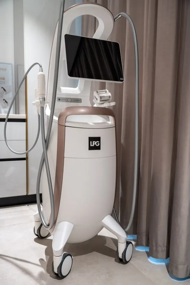 Aparatul LPG Endermologie din cabinetul de tratamente corporale Balance